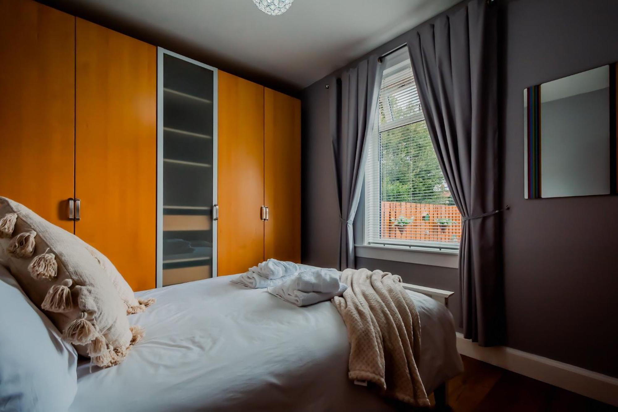 Crewe Apartment - 2 Bed, Free Off Street Parking And Private Garden EDI Exterior foto