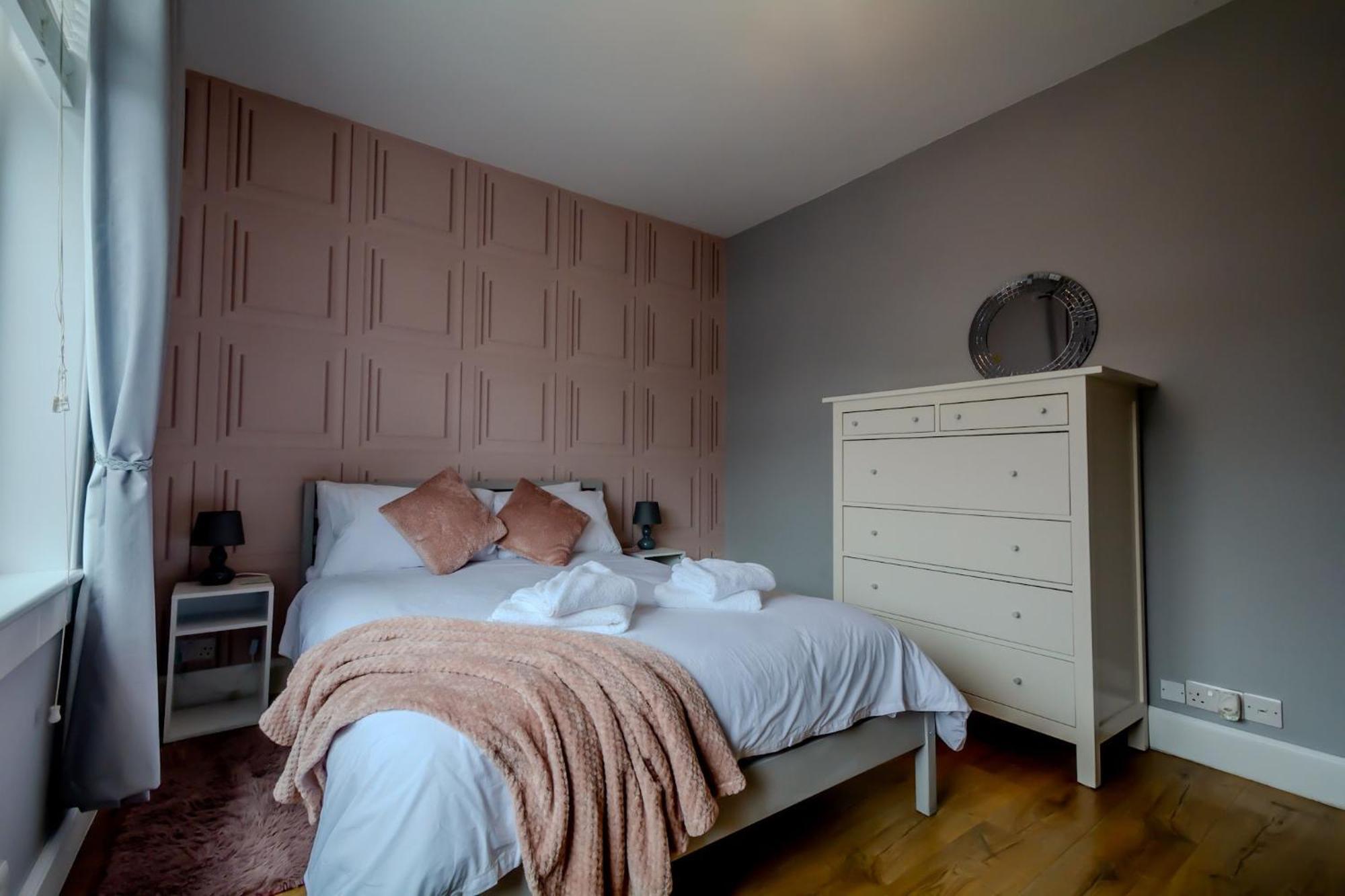 Crewe Apartment - 2 Bed, Free Off Street Parking And Private Garden EDI Exterior foto