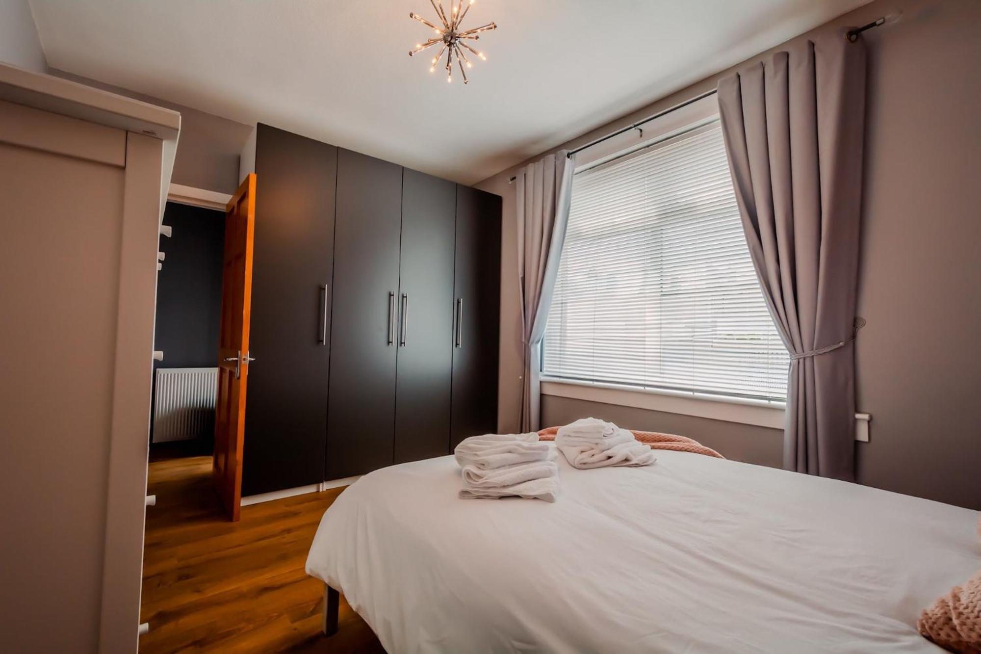 Crewe Apartment - 2 Bed, Free Off Street Parking And Private Garden EDI Exterior foto