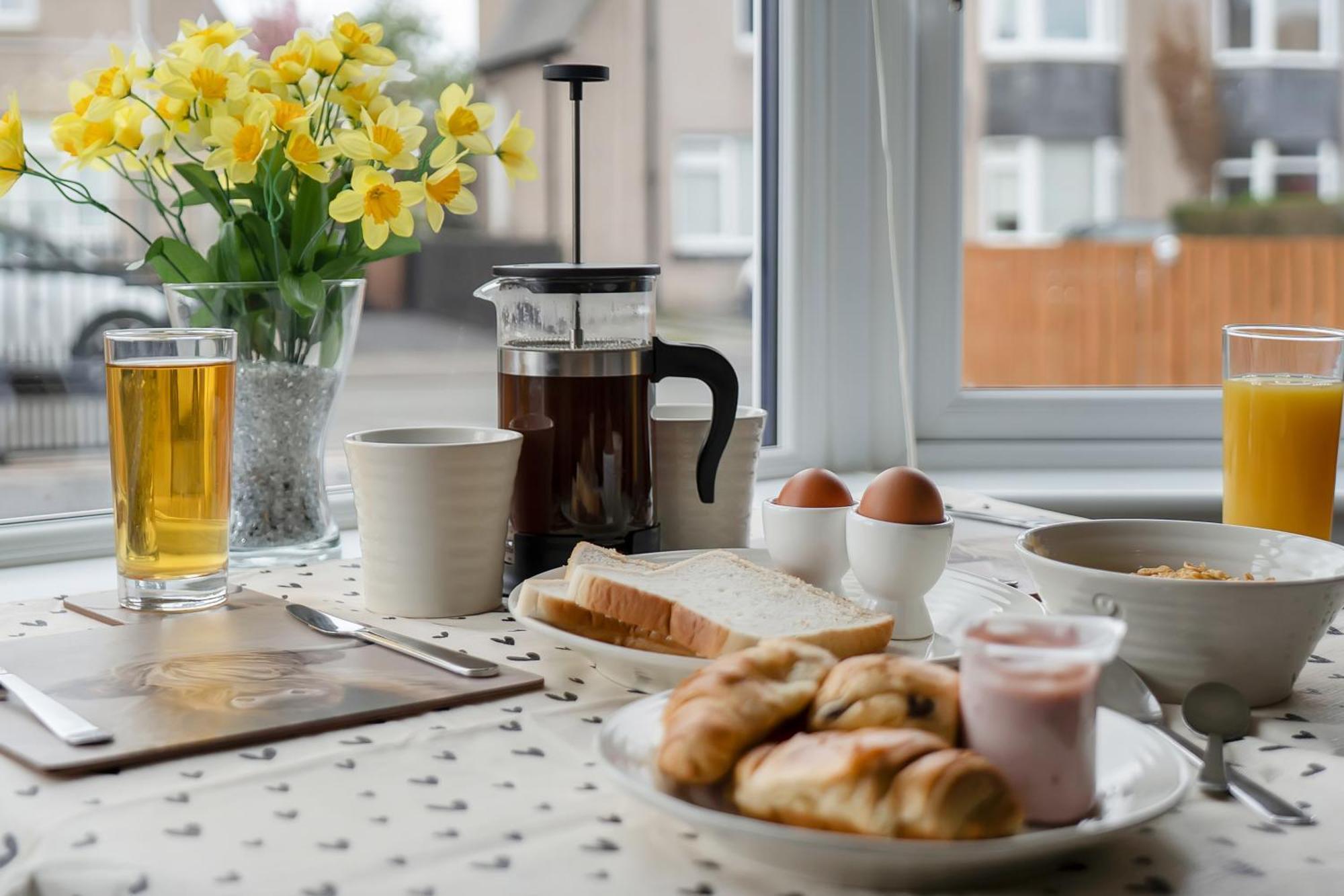 Crewe Apartment - 2 Bed, Free Off Street Parking And Private Garden EDI Exterior foto
